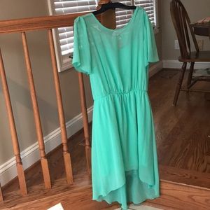 High-low dress. Mint green. EUC. Size M.